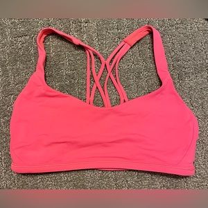 Pink lululemon sports bra